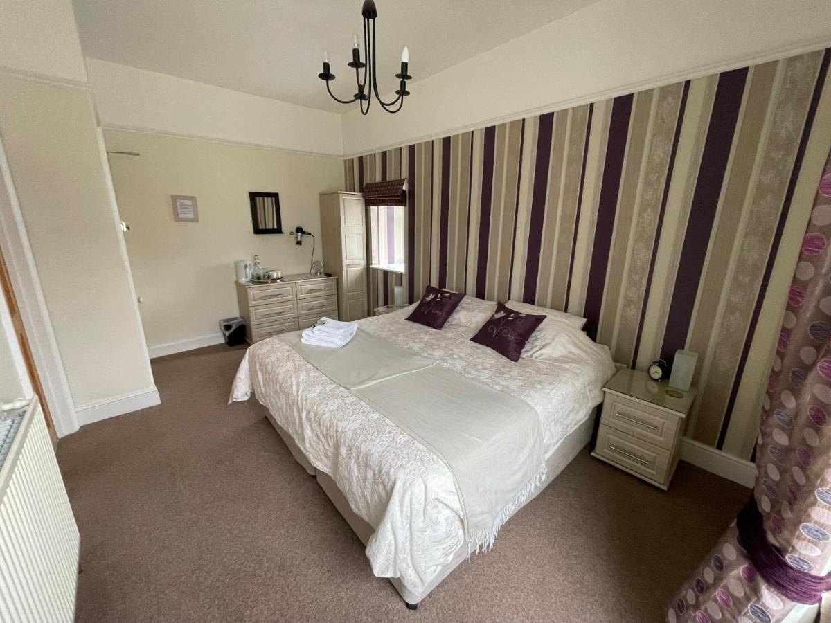 Guest house The Brookfield *